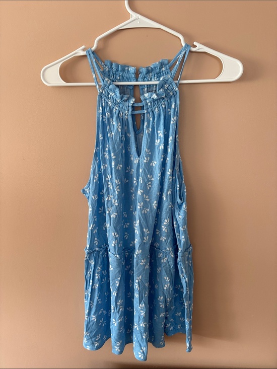 LOFT Tops - Loft blue floral tank